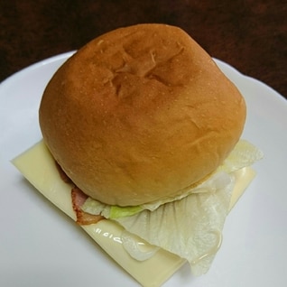 ベーコンチーズバーガー